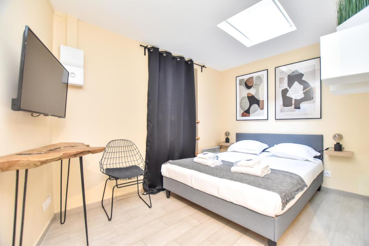 Cmg Batignolles - Pigalle Parijs Buitenkant foto