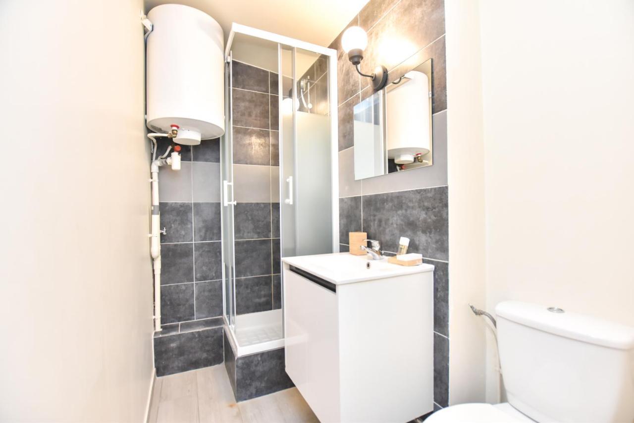 Cmg Batignolles - Pigalle Parijs Buitenkant foto