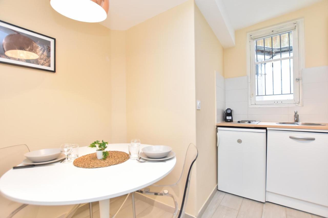 Cmg Batignolles - Pigalle Parijs Buitenkant foto